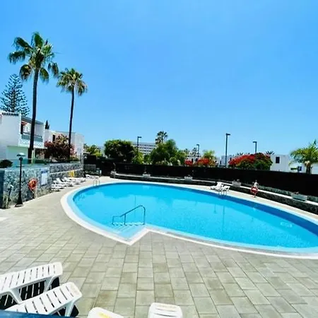 Waves And Relax In Apartamerica Appartement