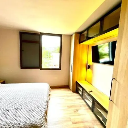 Waves And Relax In Apartamerica Costa Adeje (Tenerife)