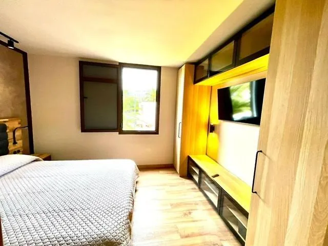 Waves And Relax In Apartamerica アデヘ